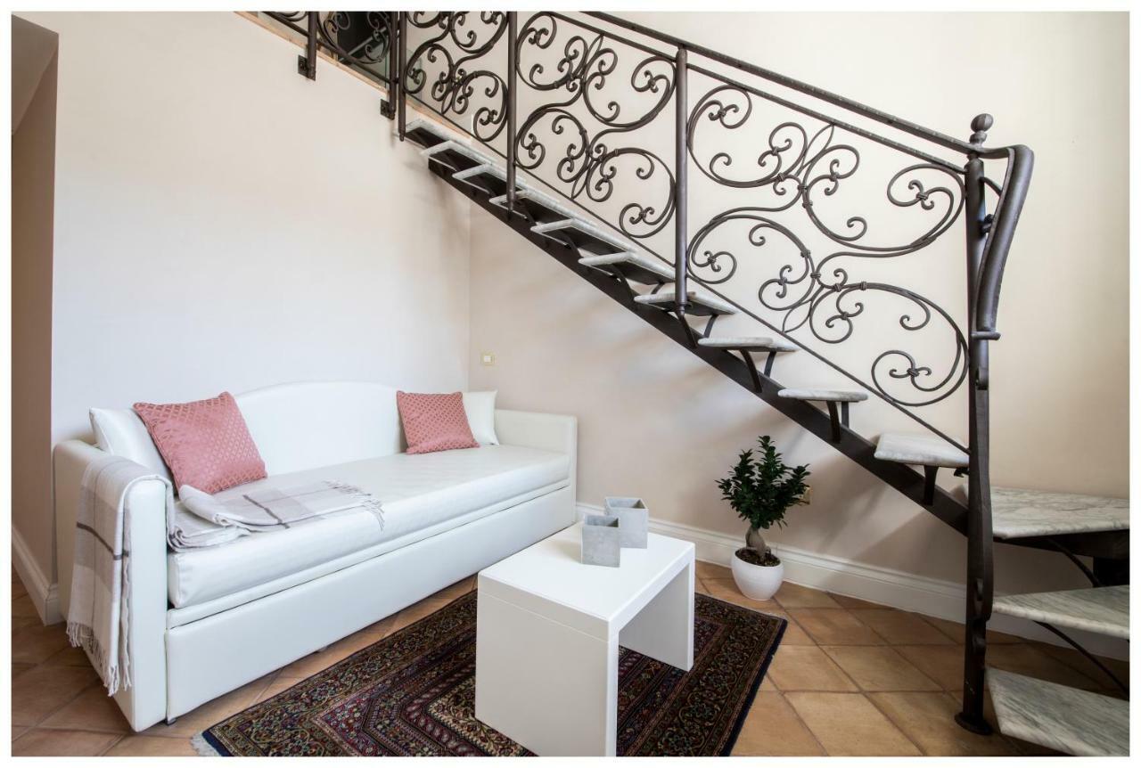 Boutique - Lodge & Suites Crotone Exterior foto