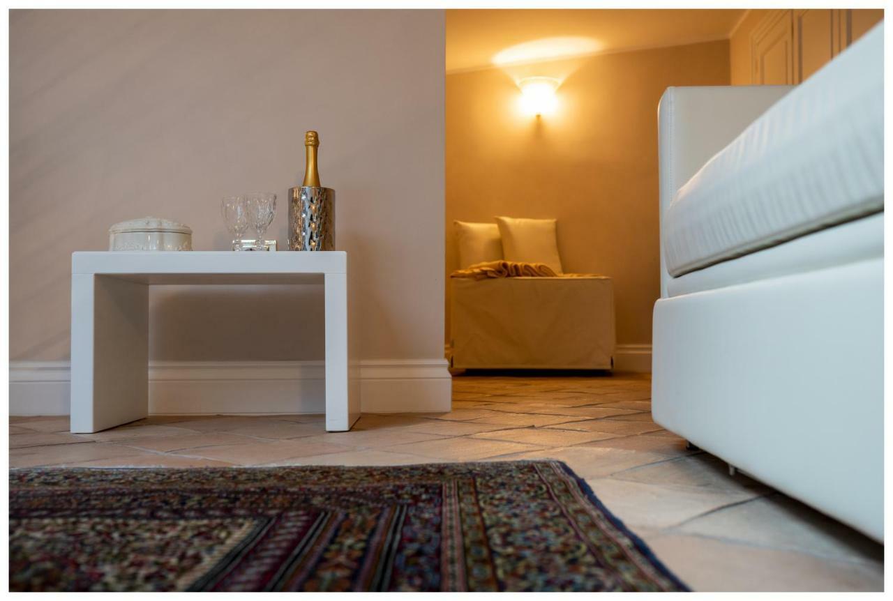 Boutique - Lodge & Suites Crotone Exterior foto